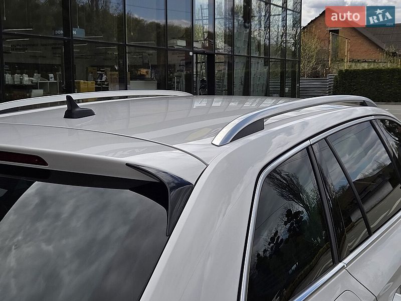 Универсал Skoda Superb 2020 в Киеве