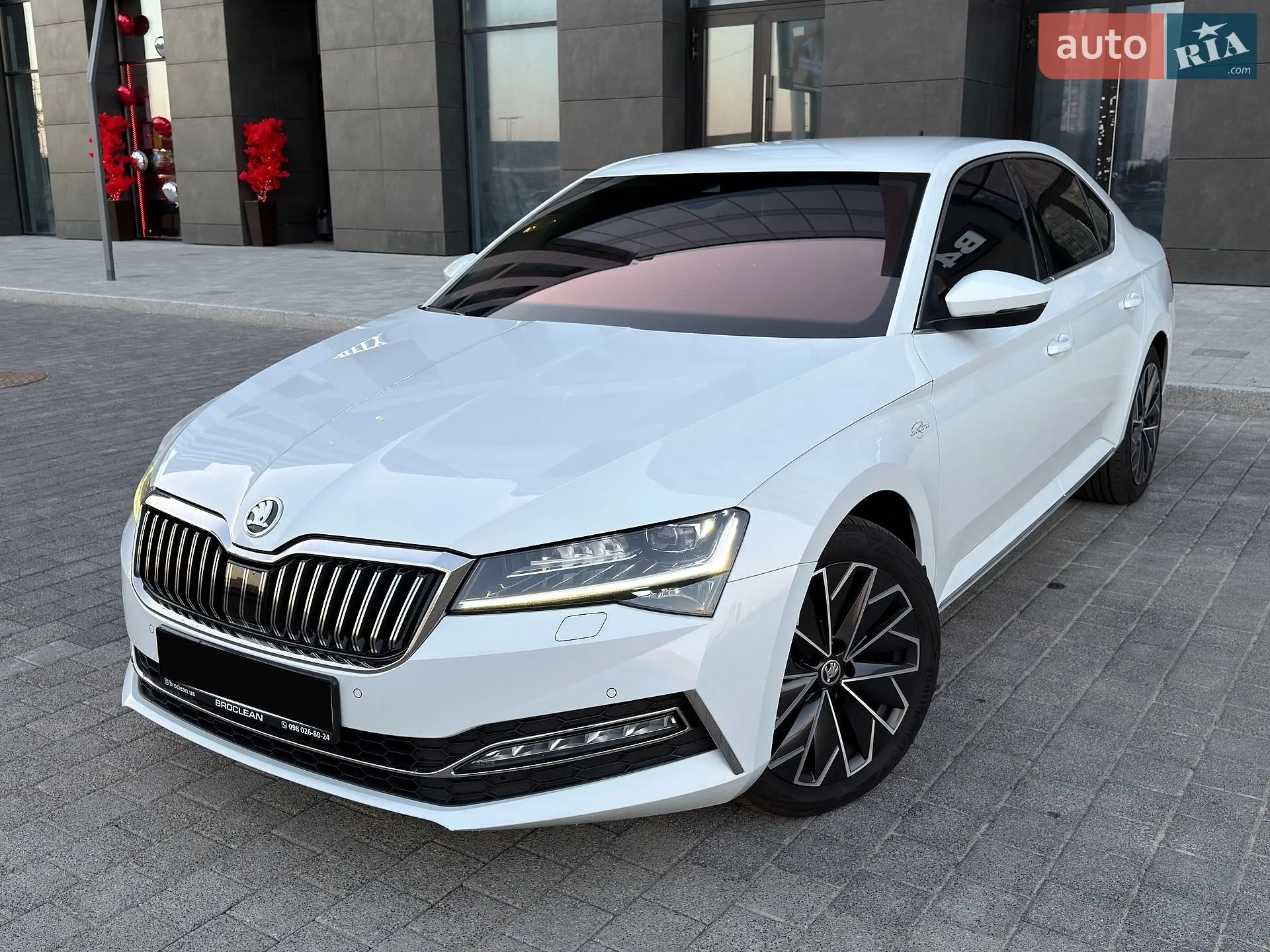 2022 Skoda Superb - мініатюра 10