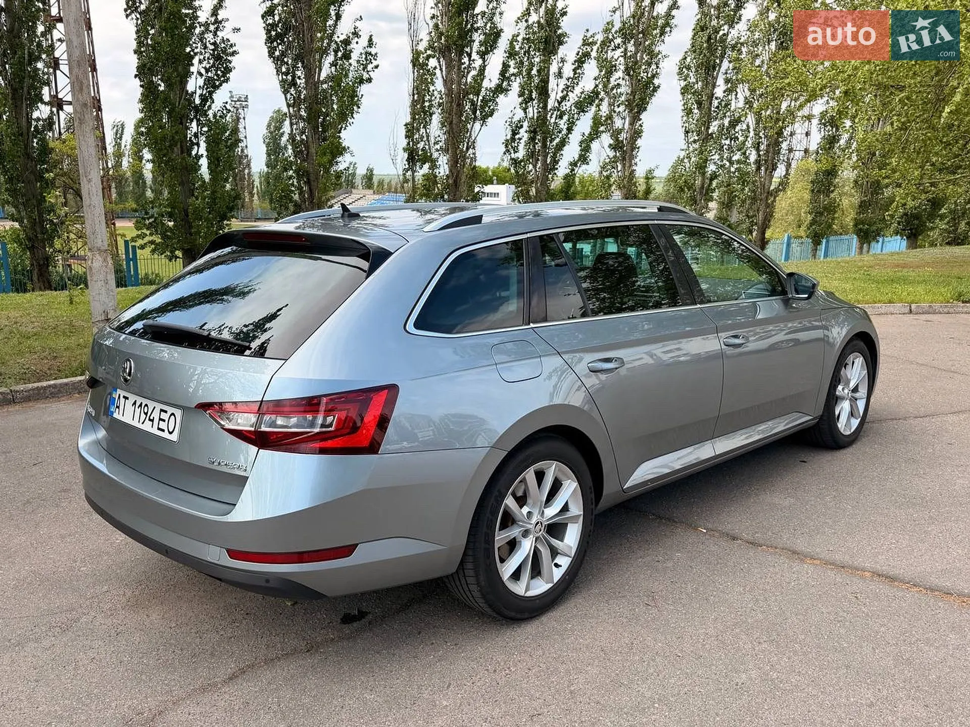 2016 Skoda Superb - мініатюра 9