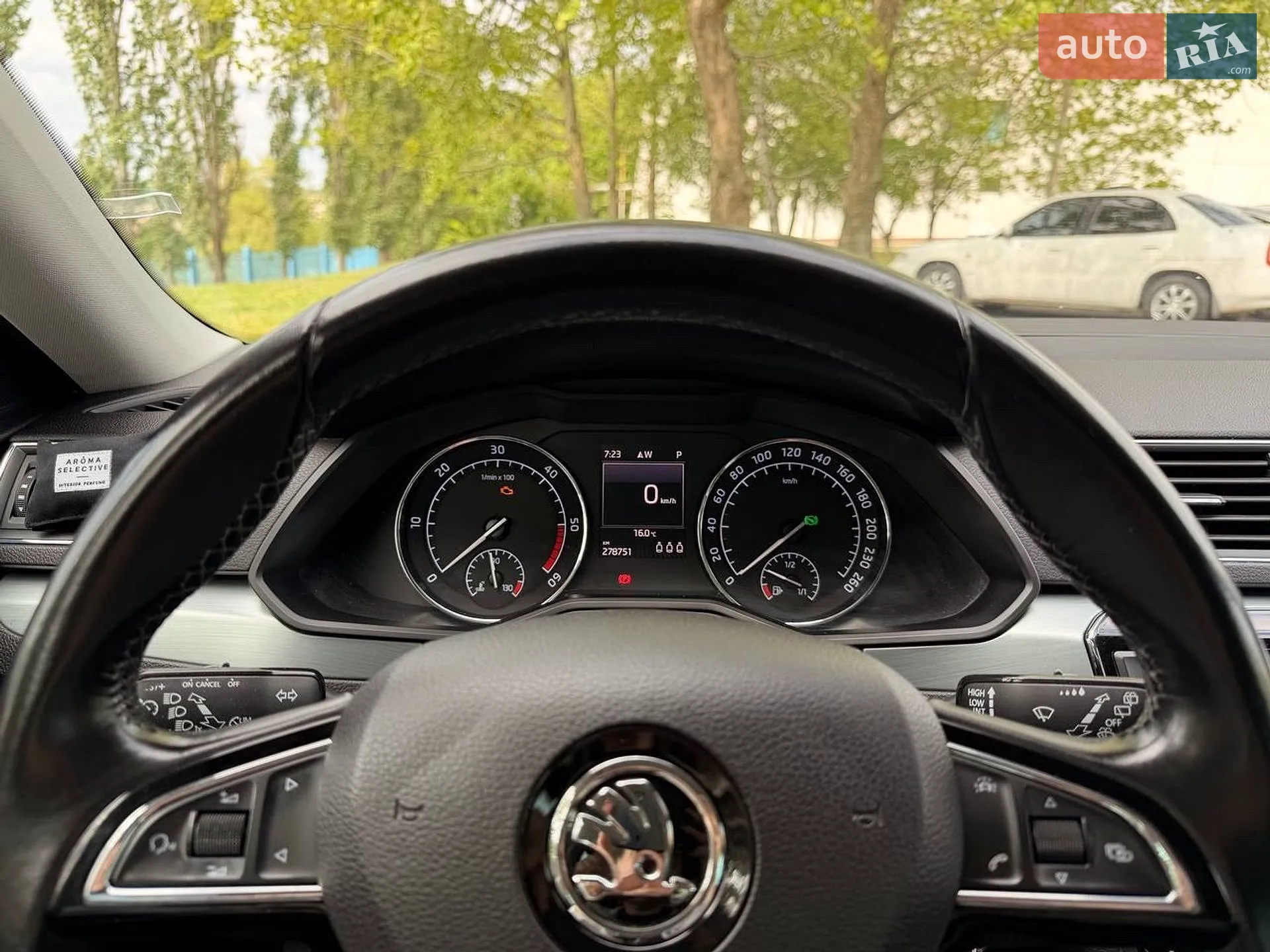 2016 Skoda Superb - мініатюра 44