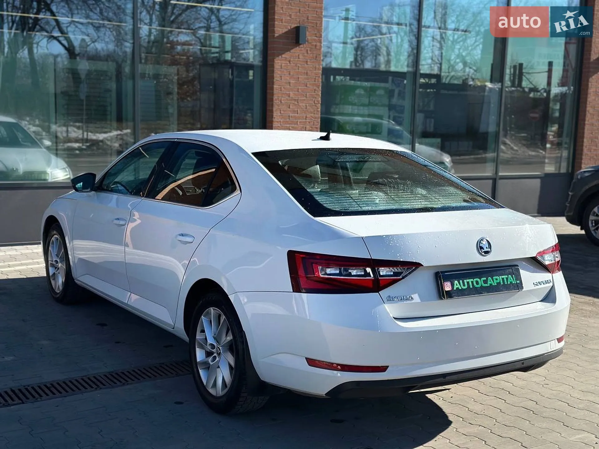 2018 Skoda Superb - мініатюра 8