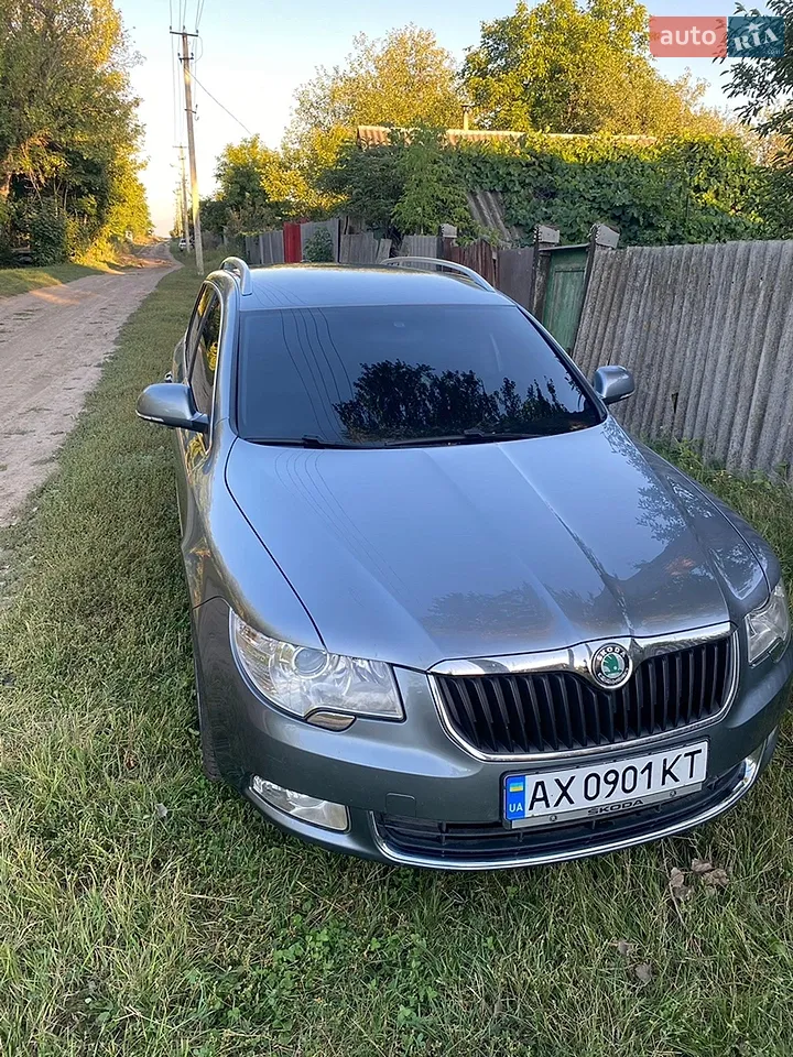 2012 Skoda Superb - мініатюра 12