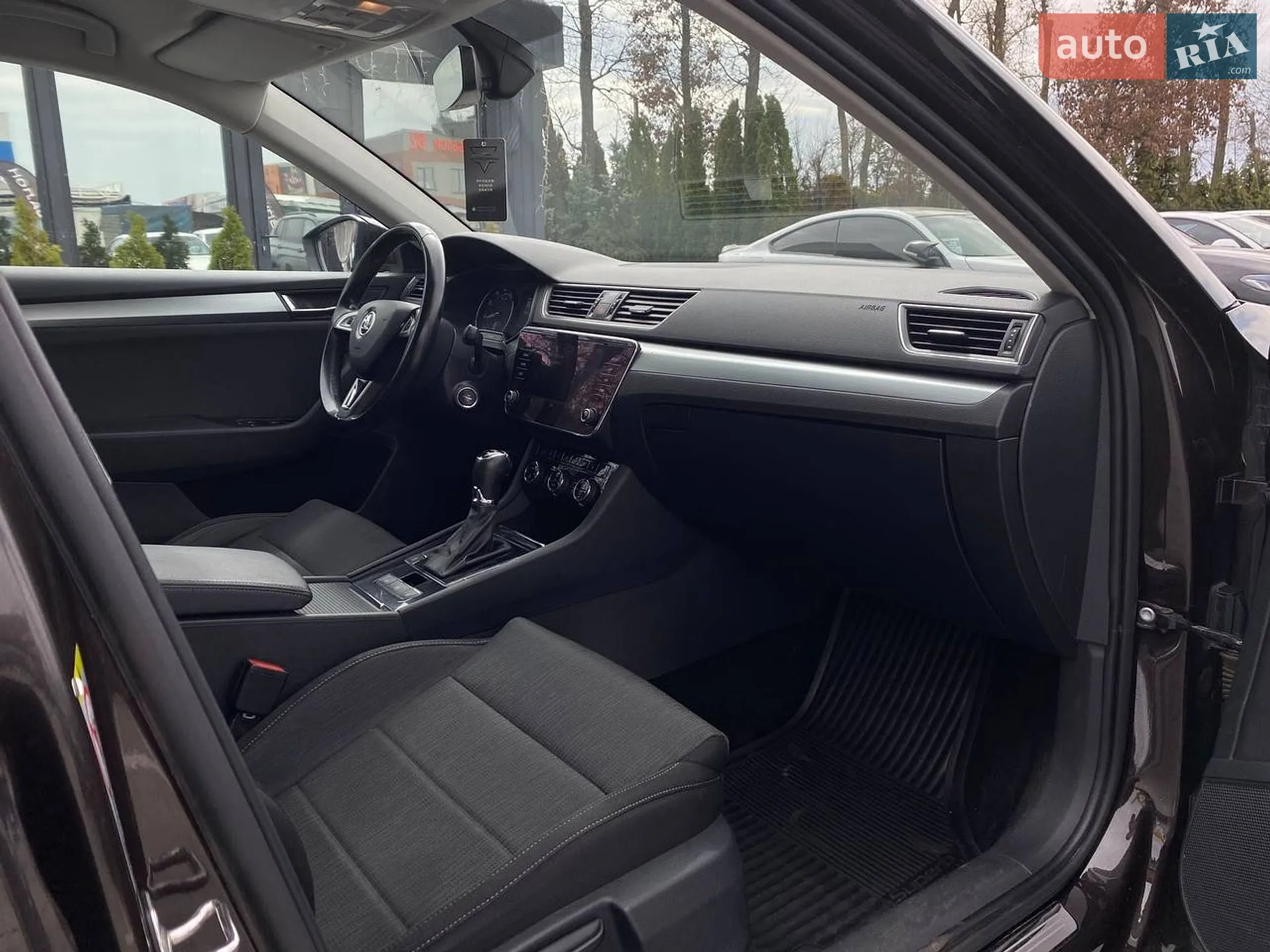 2019 Skoda Superb - мініатюра 26