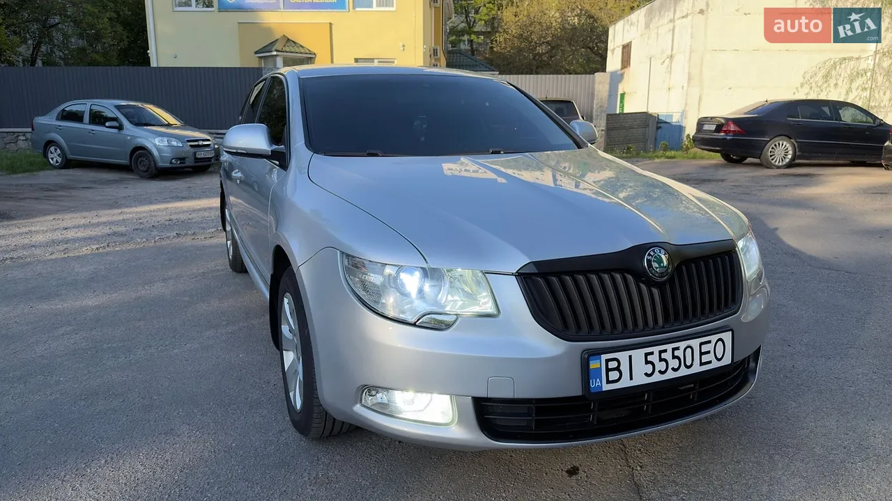 2011 Skoda Superb - мініатюра 25