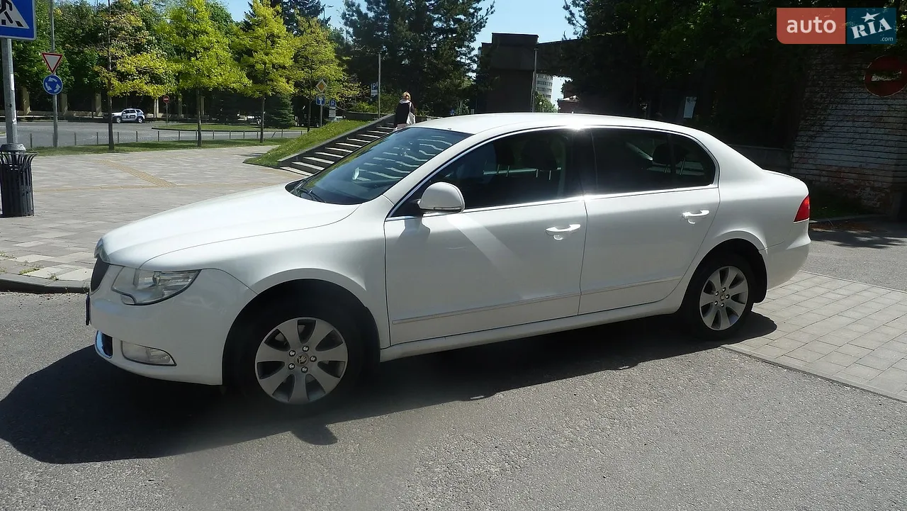 2012 Skoda Superb - мініатюра 15