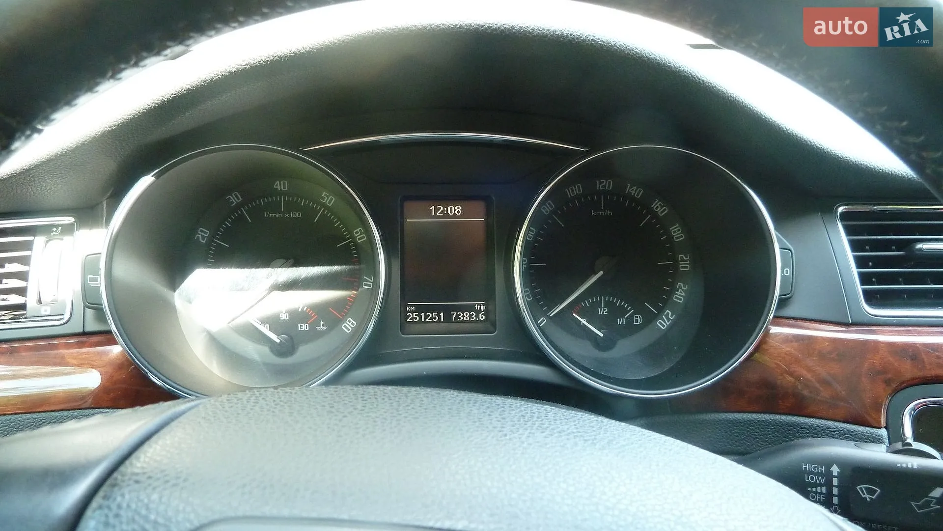 2013 Skoda Superb - мініатюра 12