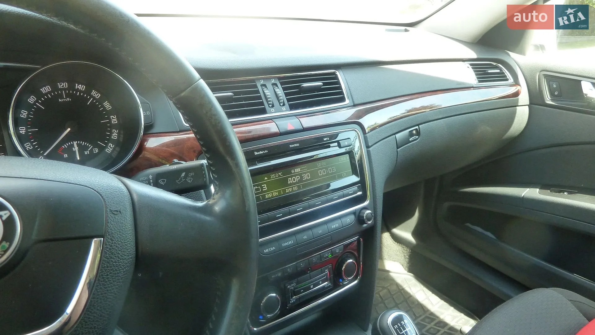 2013 Skoda Superb - мініатюра 14