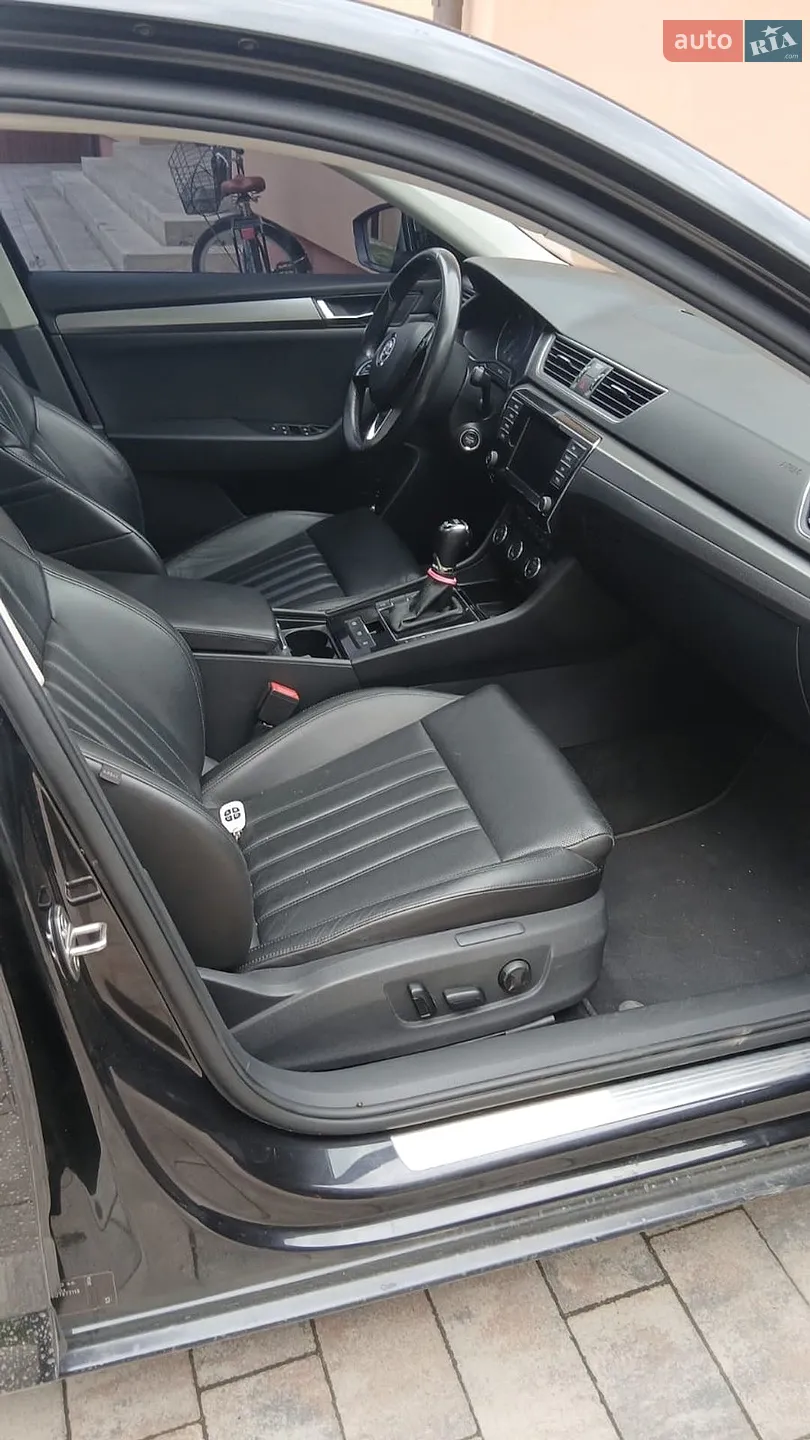 2016 Skoda Superb - мініатюра 18