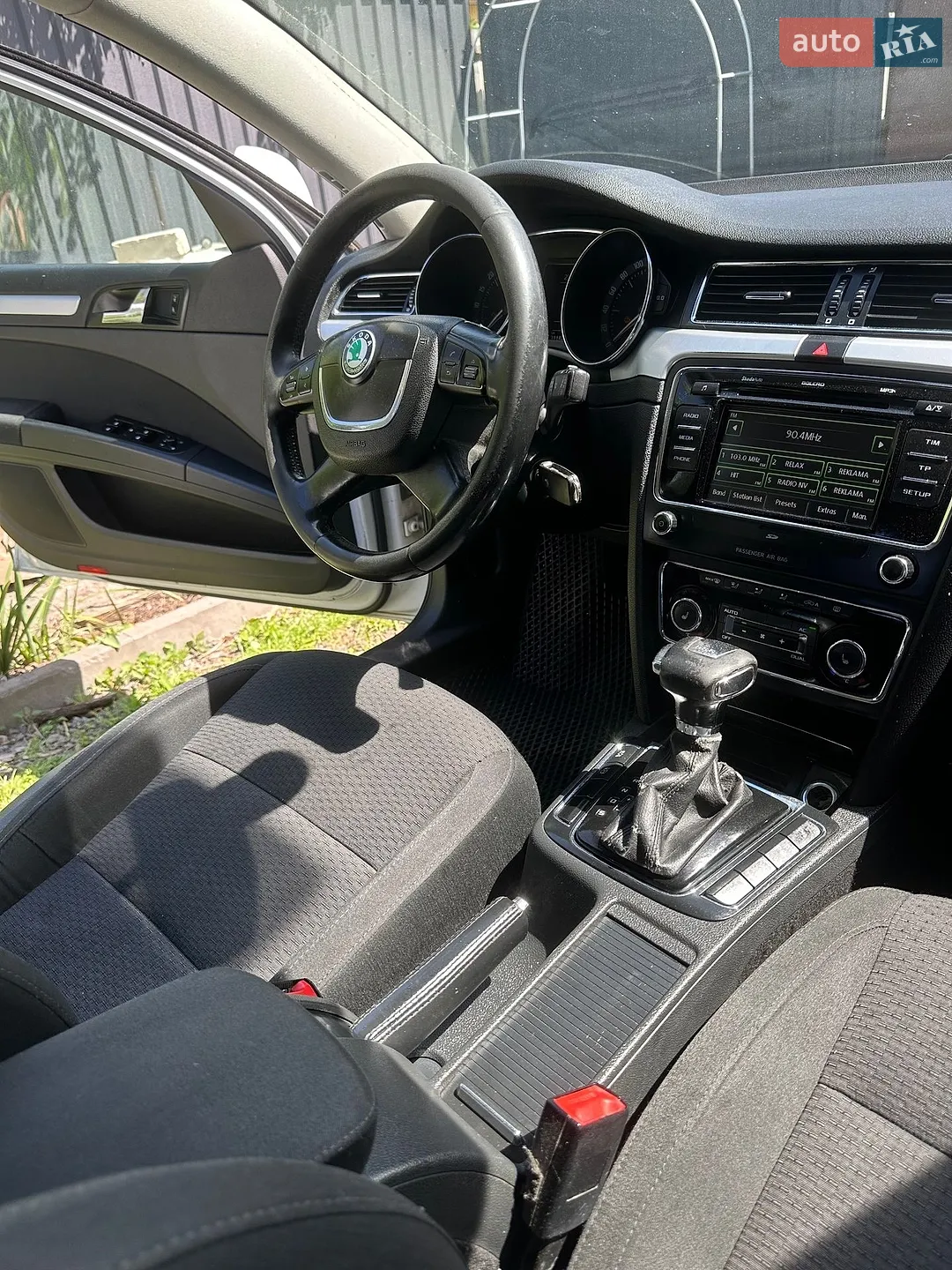 2010 Skoda Superb - мініатюра 44