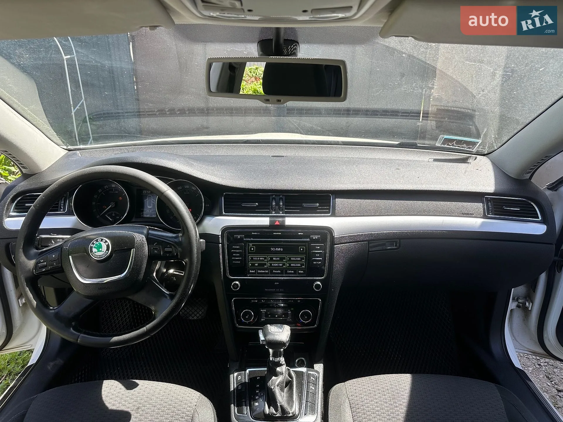 2010 Skoda Superb - мініатюра 32
