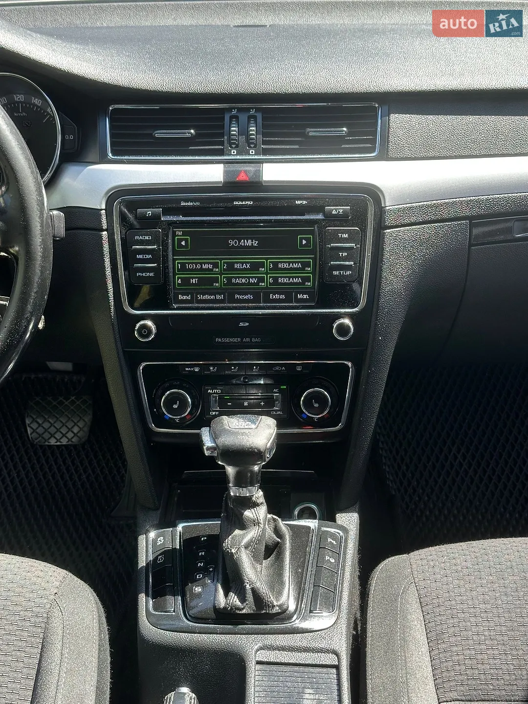 2010 Skoda Superb - мініатюра 48