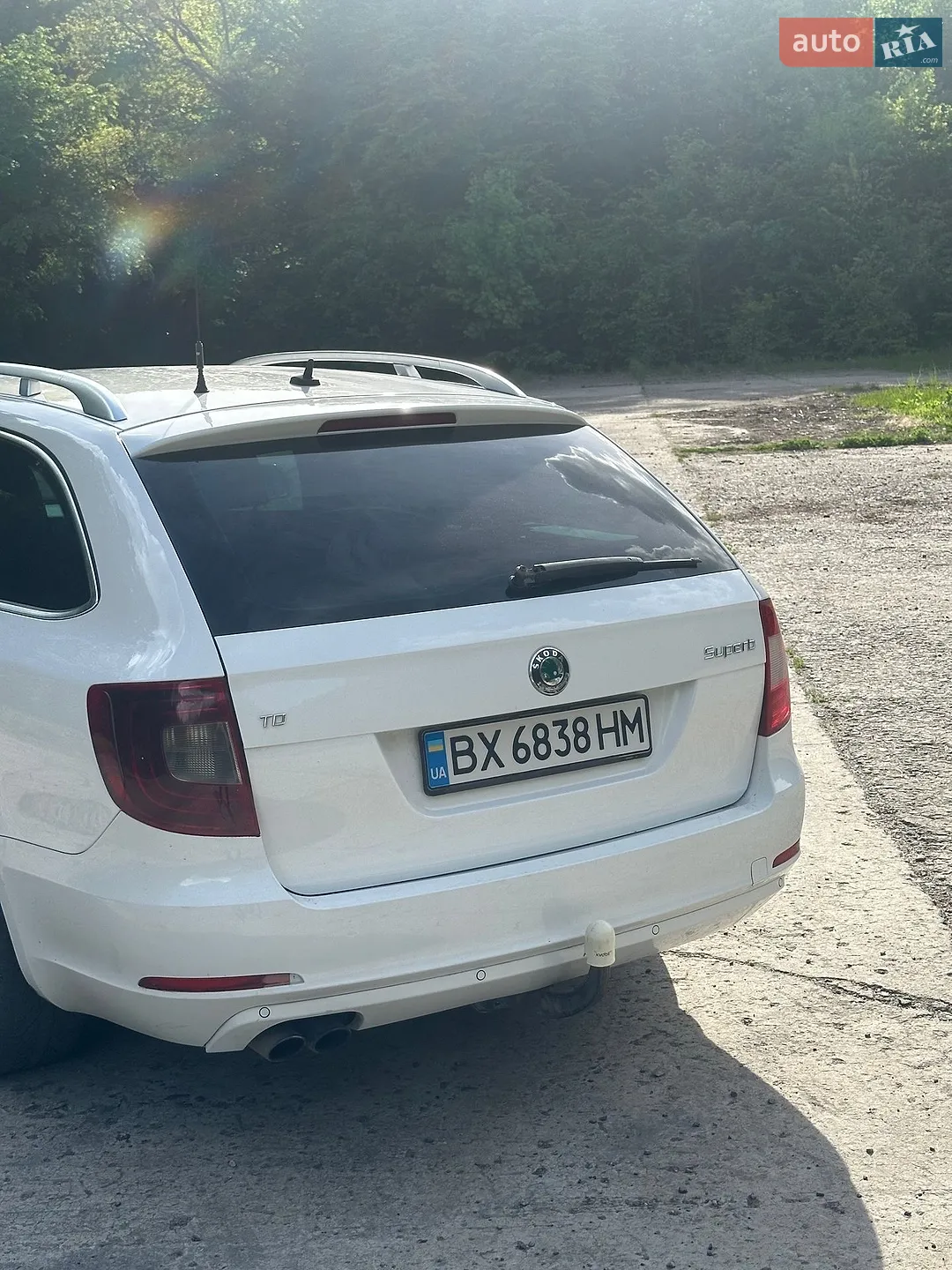 2010 Skoda Superb - мініатюра 3