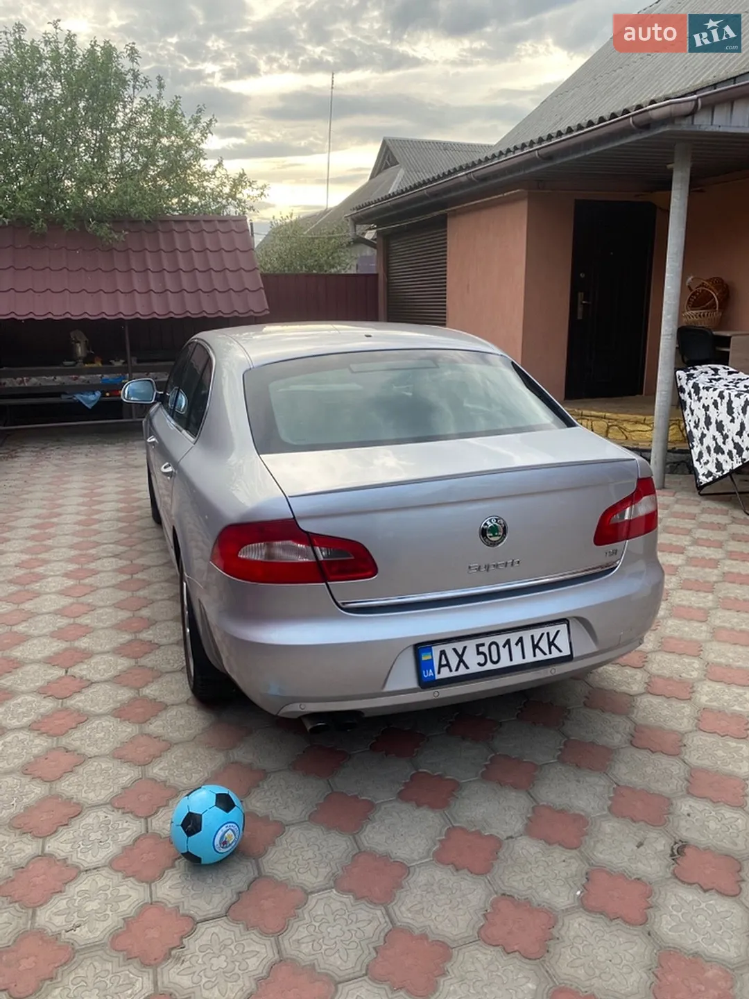 2012 Skoda Superb - мініатюра 2