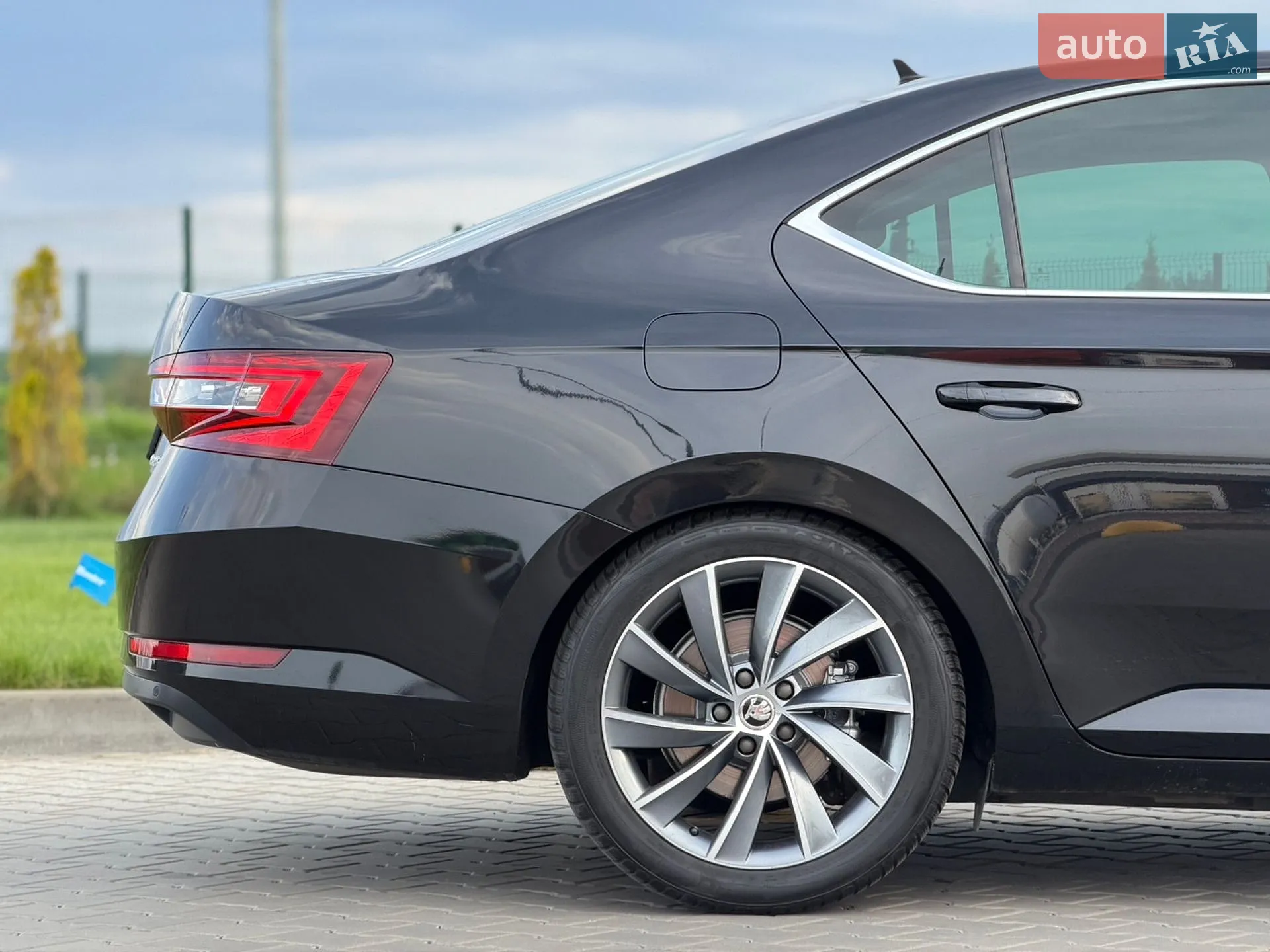 2017 Skoda Superb - мініатюра 46
