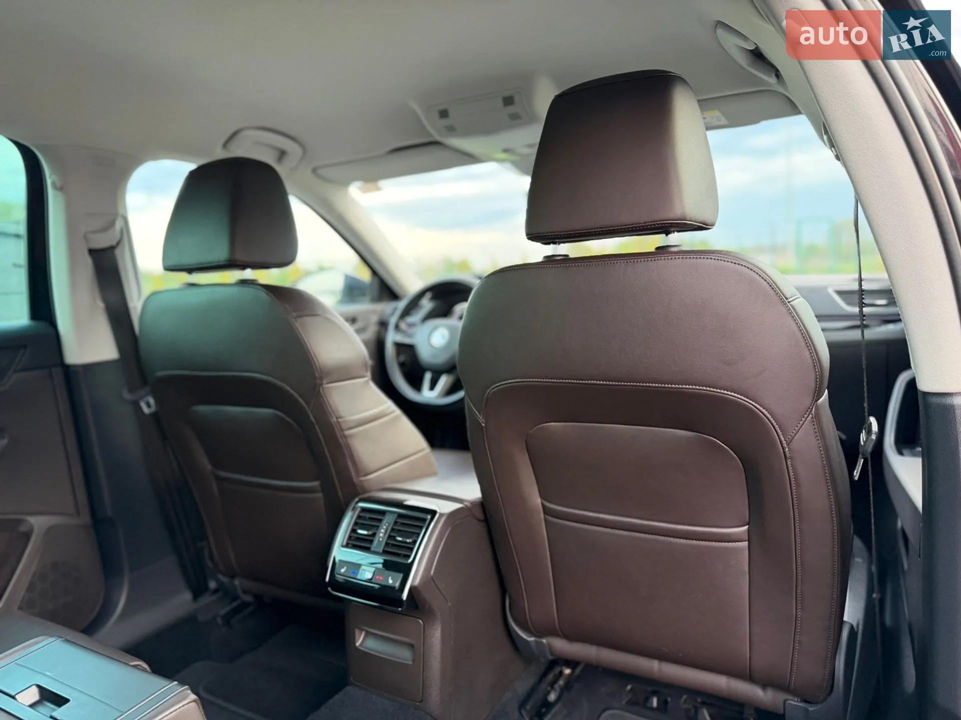 2017 Skoda Superb - мініатюра 126