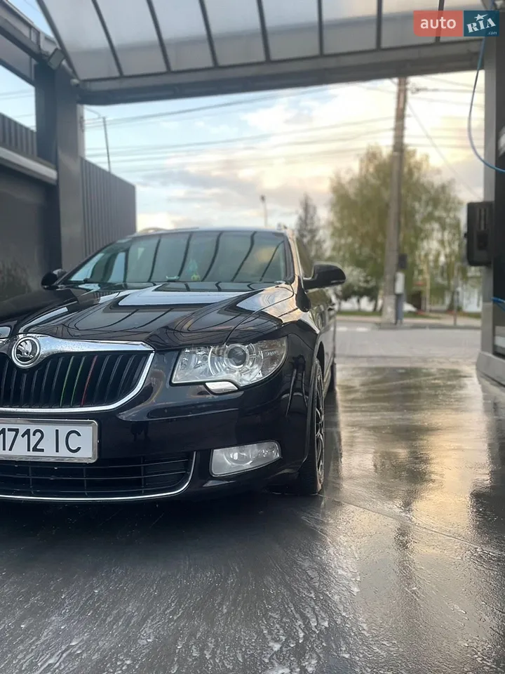 2011 Skoda Superb - мініатюра 18