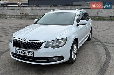 Універсал Skoda Superb 2014 в Києві