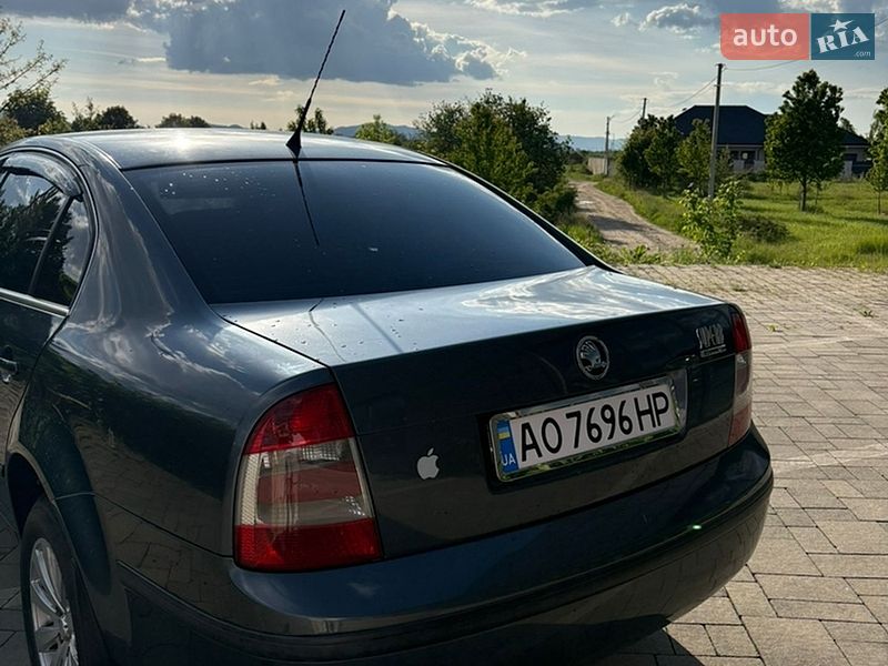 Ліфтбек Skoda Superb 2008 в Тячеві