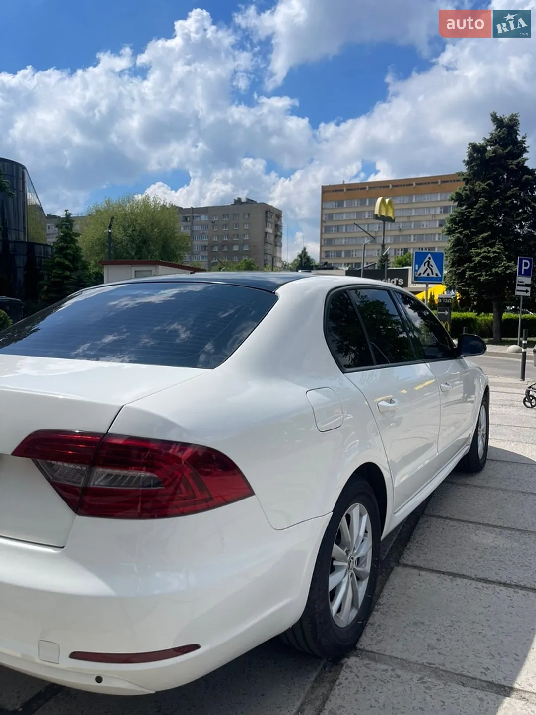 2014 Skoda Superb - мініатюра 13