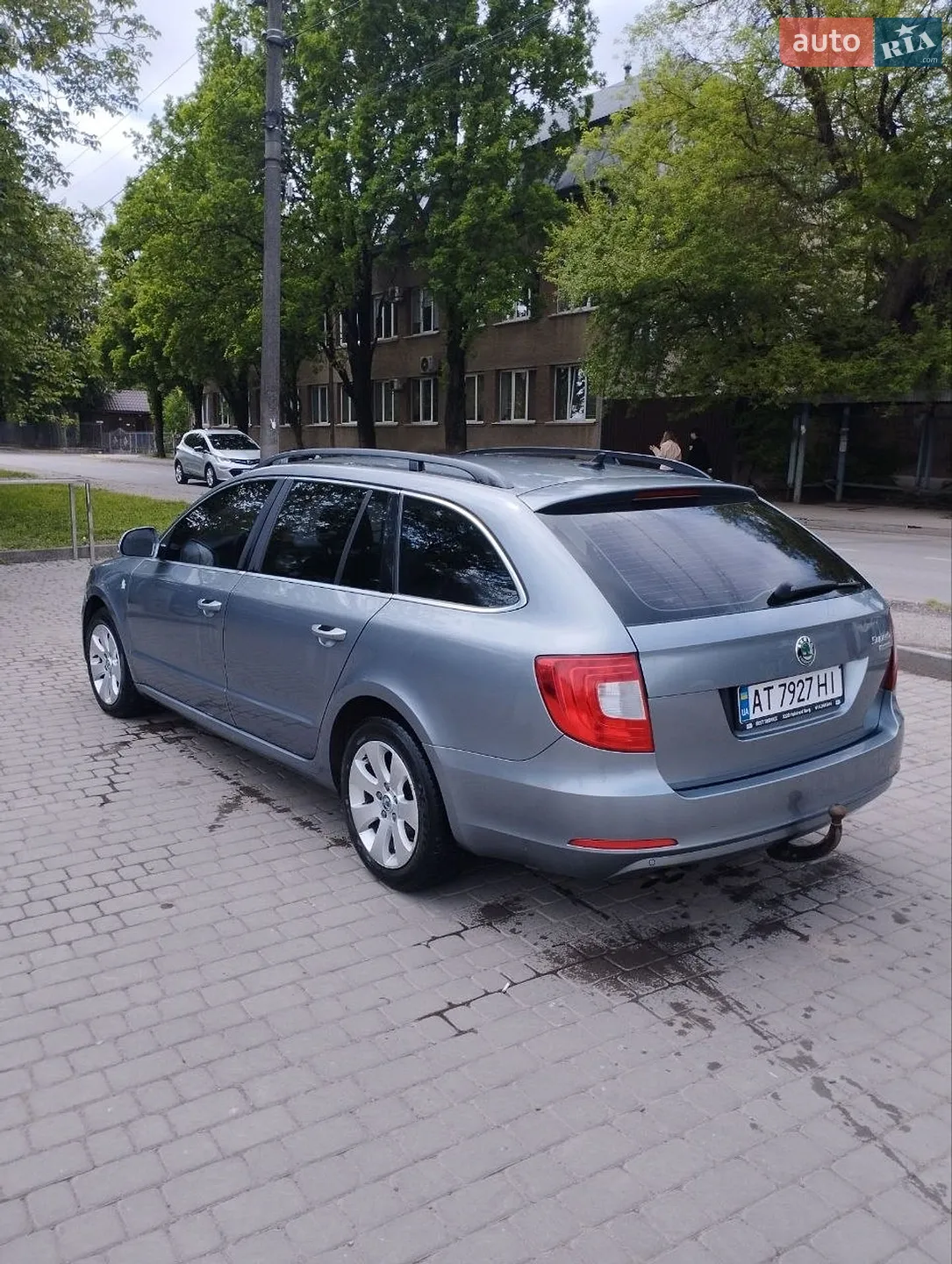 2011 Skoda Superb - мініатюра 3