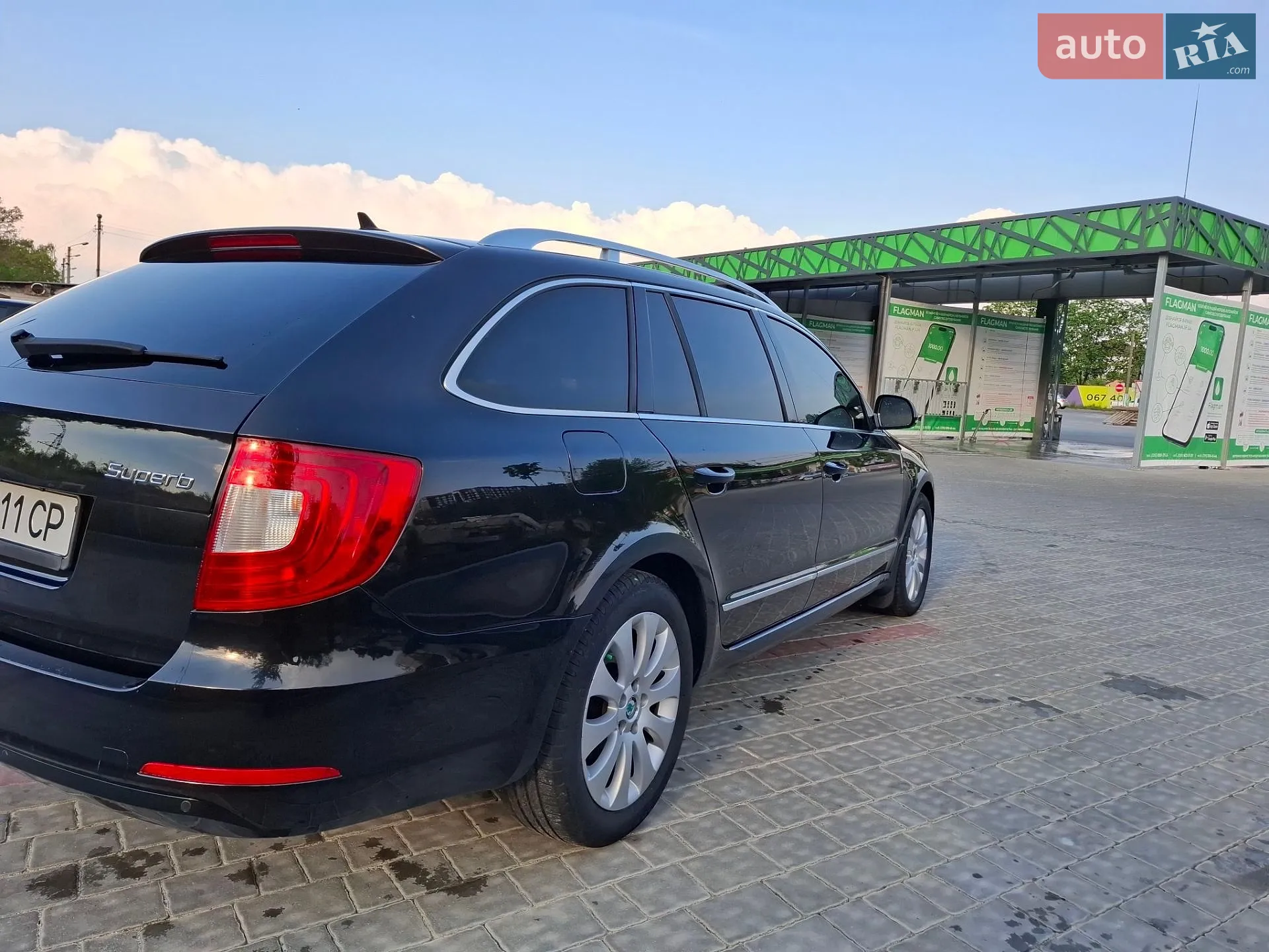 2011 Skoda Superb - мініатюра 16