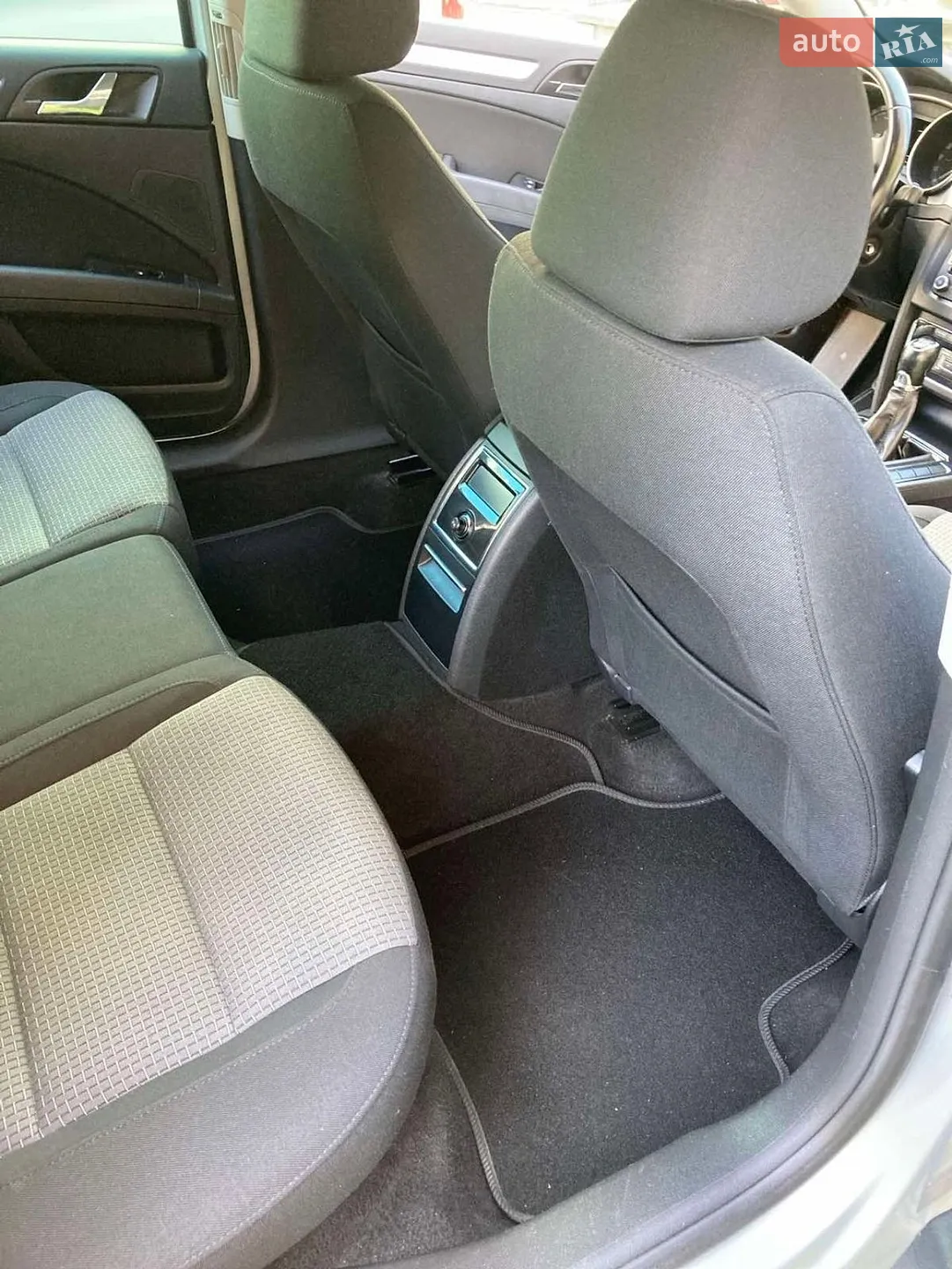 2013 Skoda Superb - мініатюра 8
