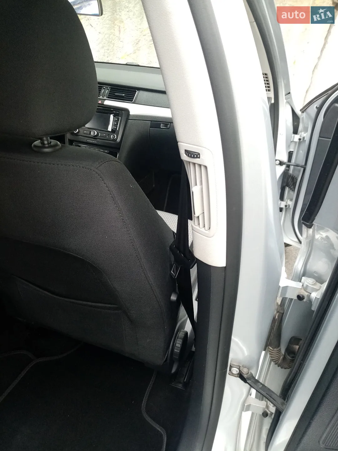 2013 Skoda Superb - мініатюра 27