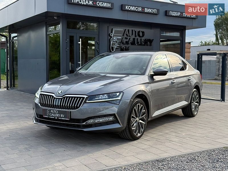 Skoda Superb 2023