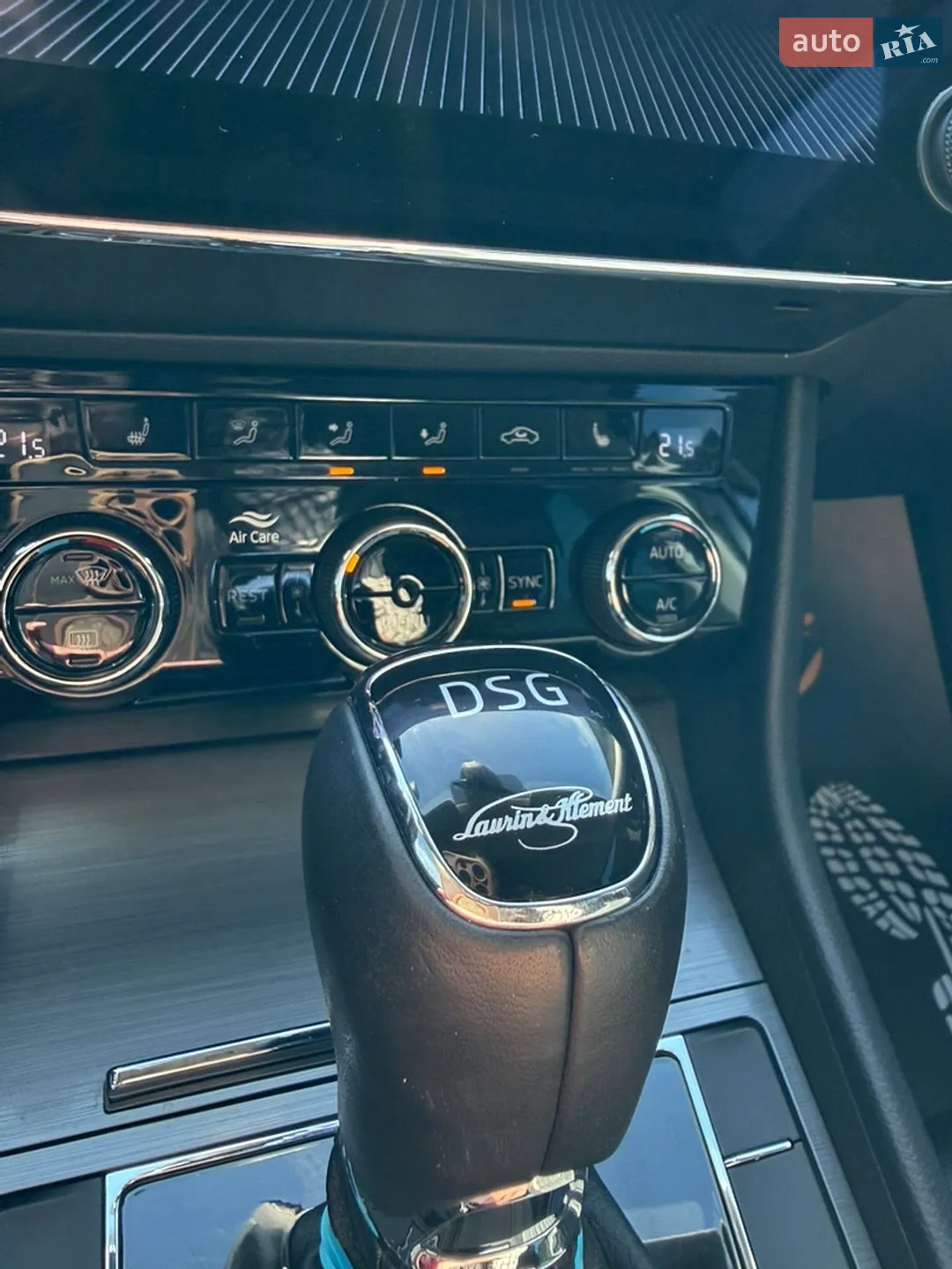 2019 Skoda Superb - мініатюра 12