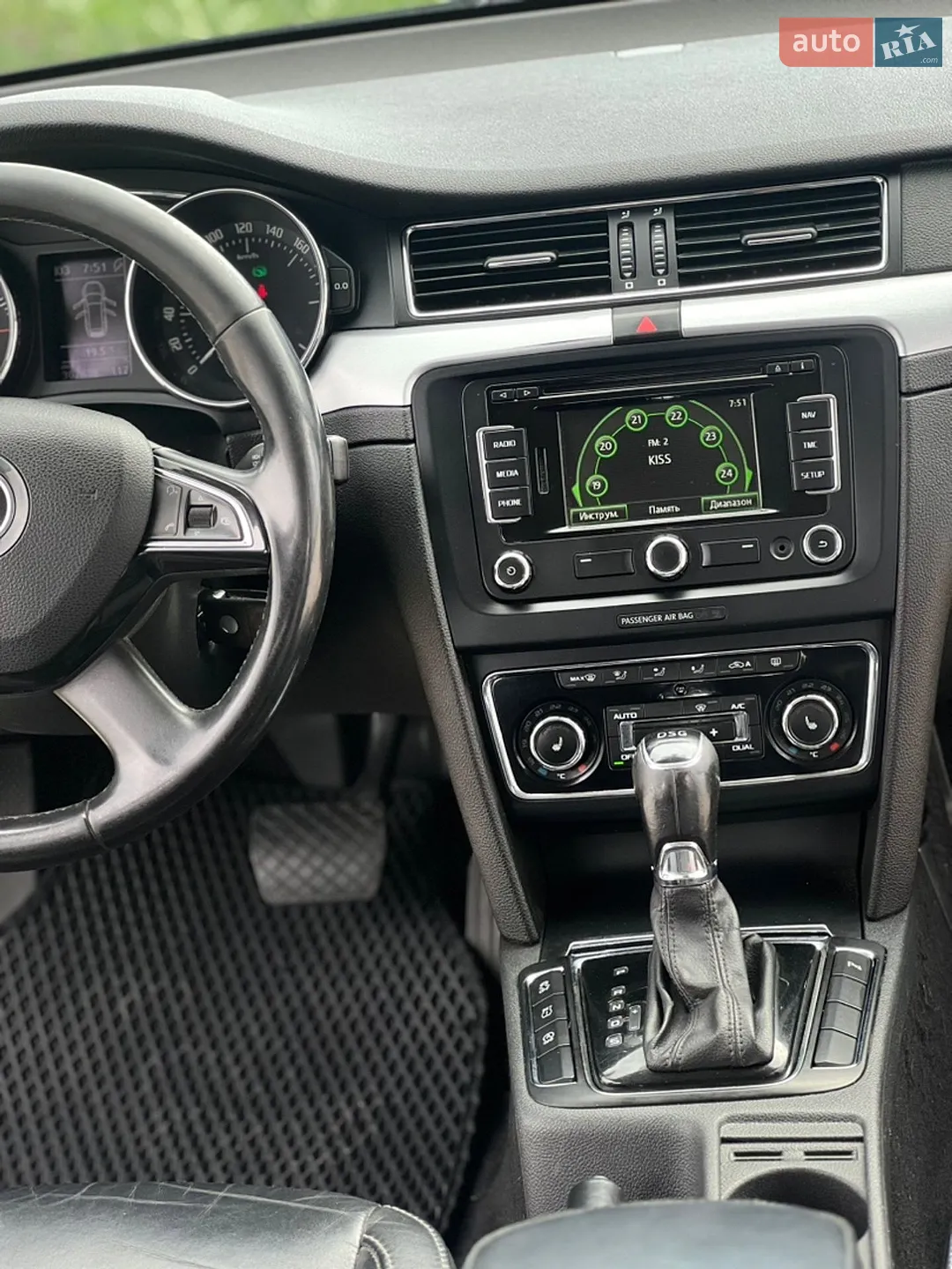 2014 Skoda Superb - мініатюра 41