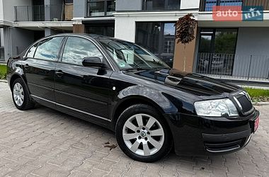Лифтбек Skoda Superb 2004 в Тернополе