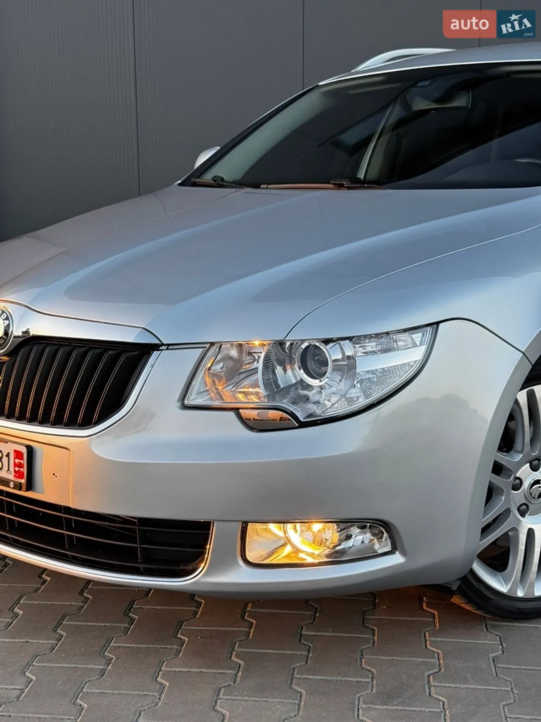 2011 Skoda Superb - мініатюра 6