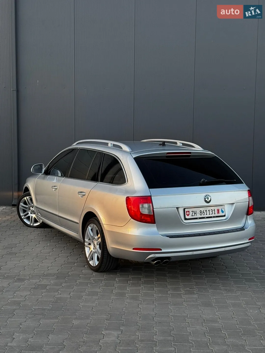 2011 Skoda Superb - мініатюра 29