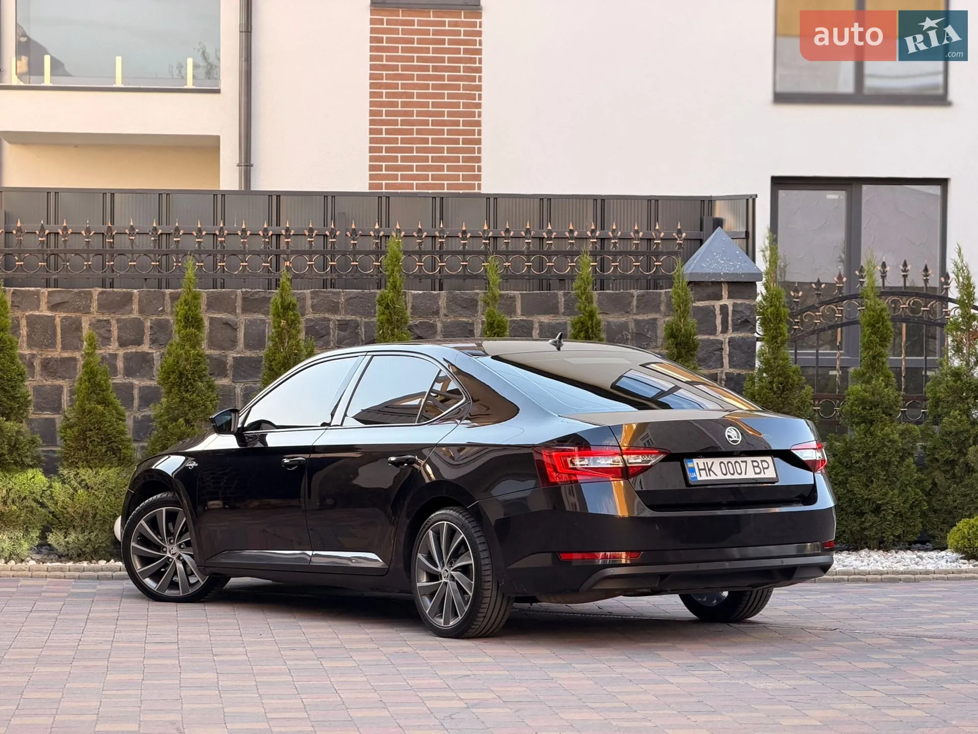 2016 Skoda Superb - мініатюра 11