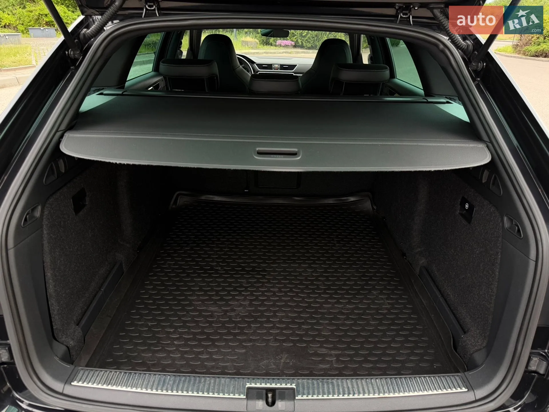 2018 Skoda Superb - мініатюра 144