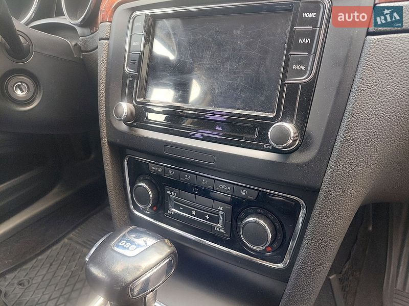 Лифтбек Skoda Superb 2009 в Львове