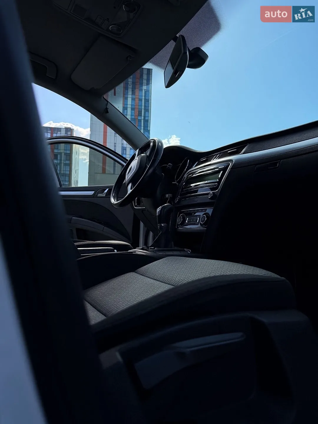 2011 Skoda Superb - мініатюра 16