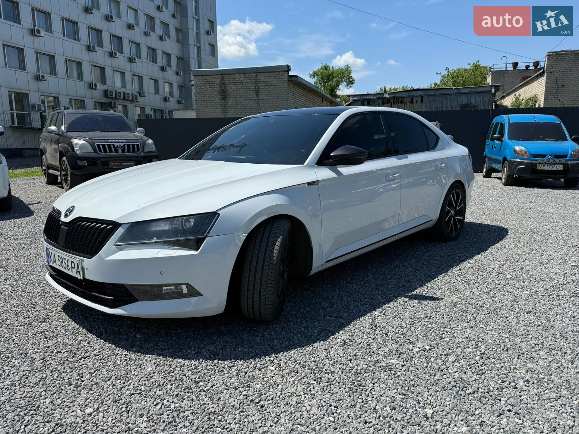 2016 Skoda Superb - мініатюра 7