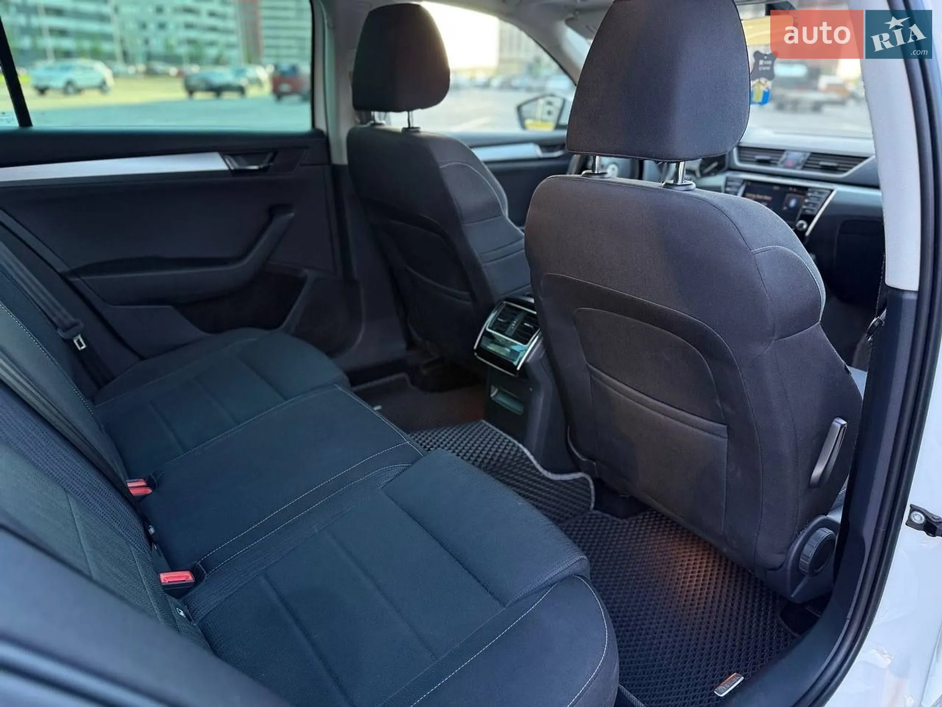 2016 Skoda Superb - мініатюра 35