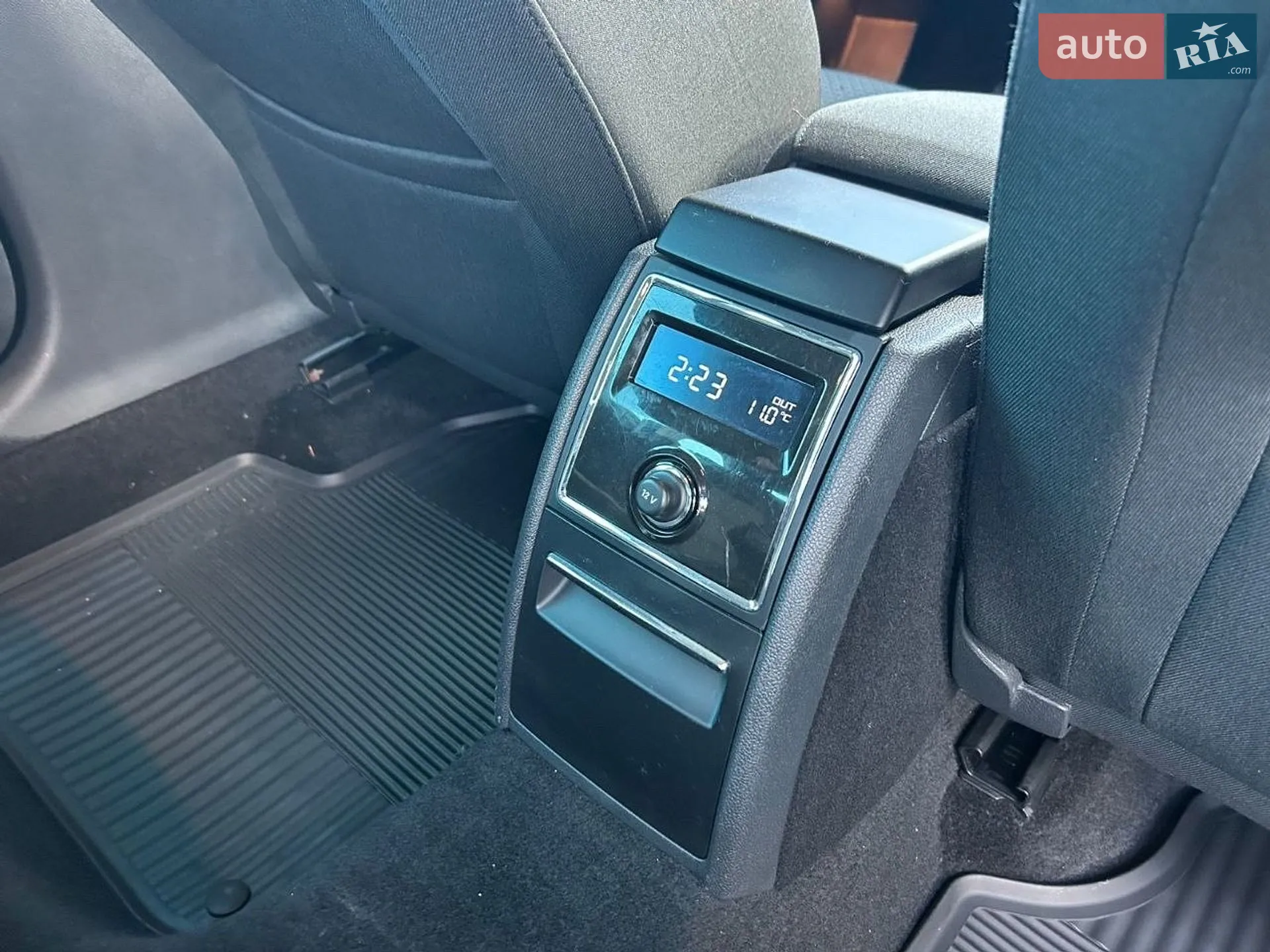 2013 Skoda Superb - мініатюра 17