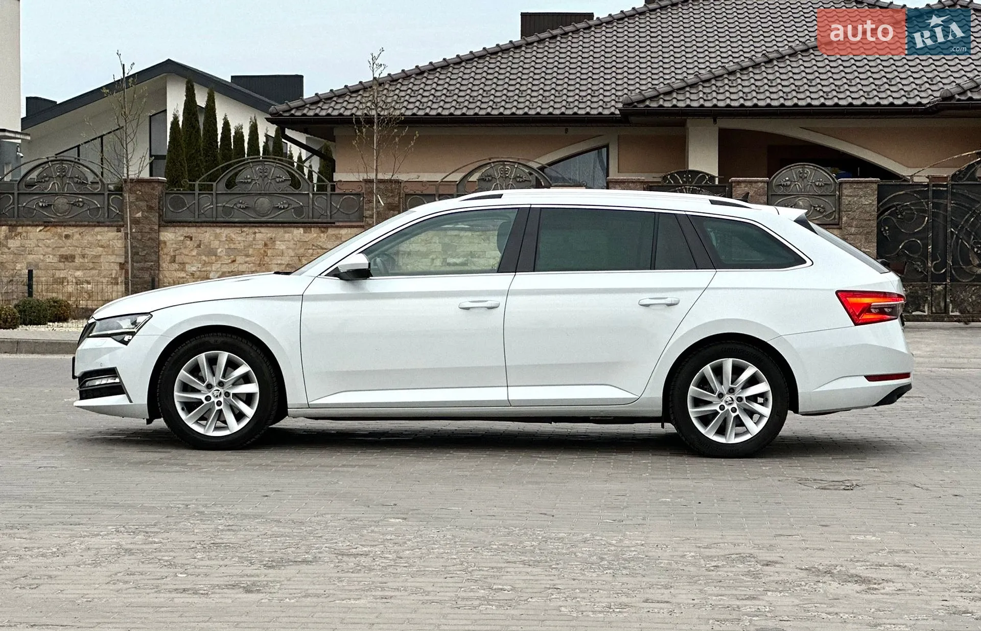 2021 Skoda Superb - мініатюра 14