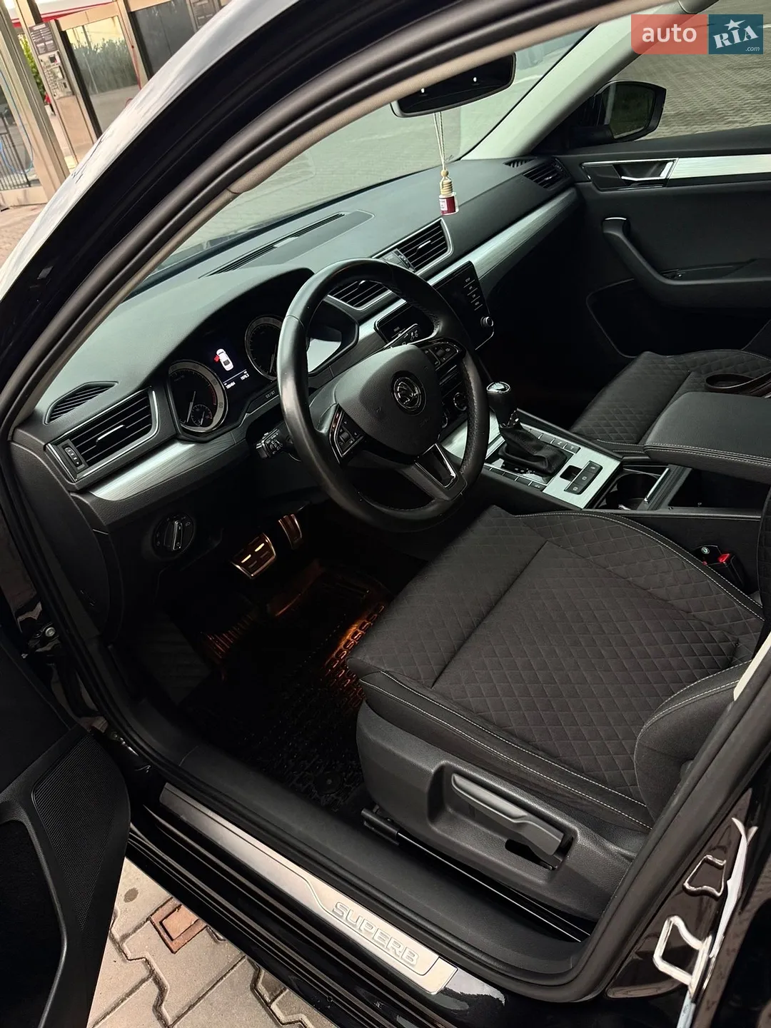 2020 Skoda Superb - мініатюра 4