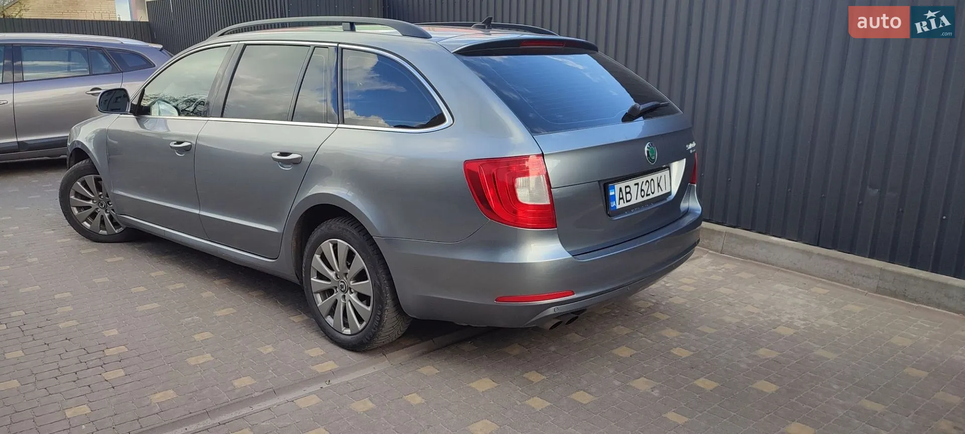 2012 Skoda Superb - мініатюра 2