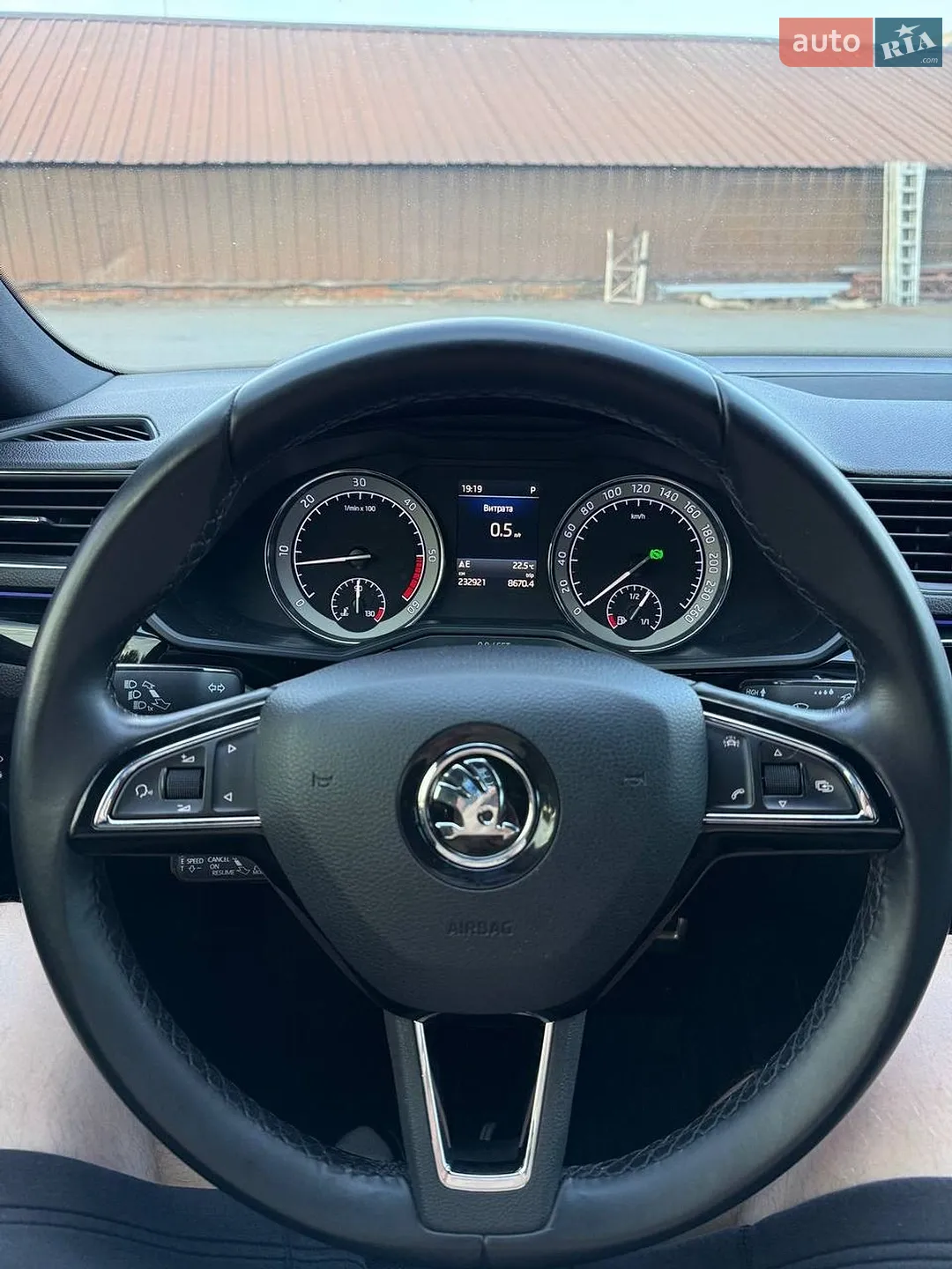2018 Skoda Superb - мініатюра 129