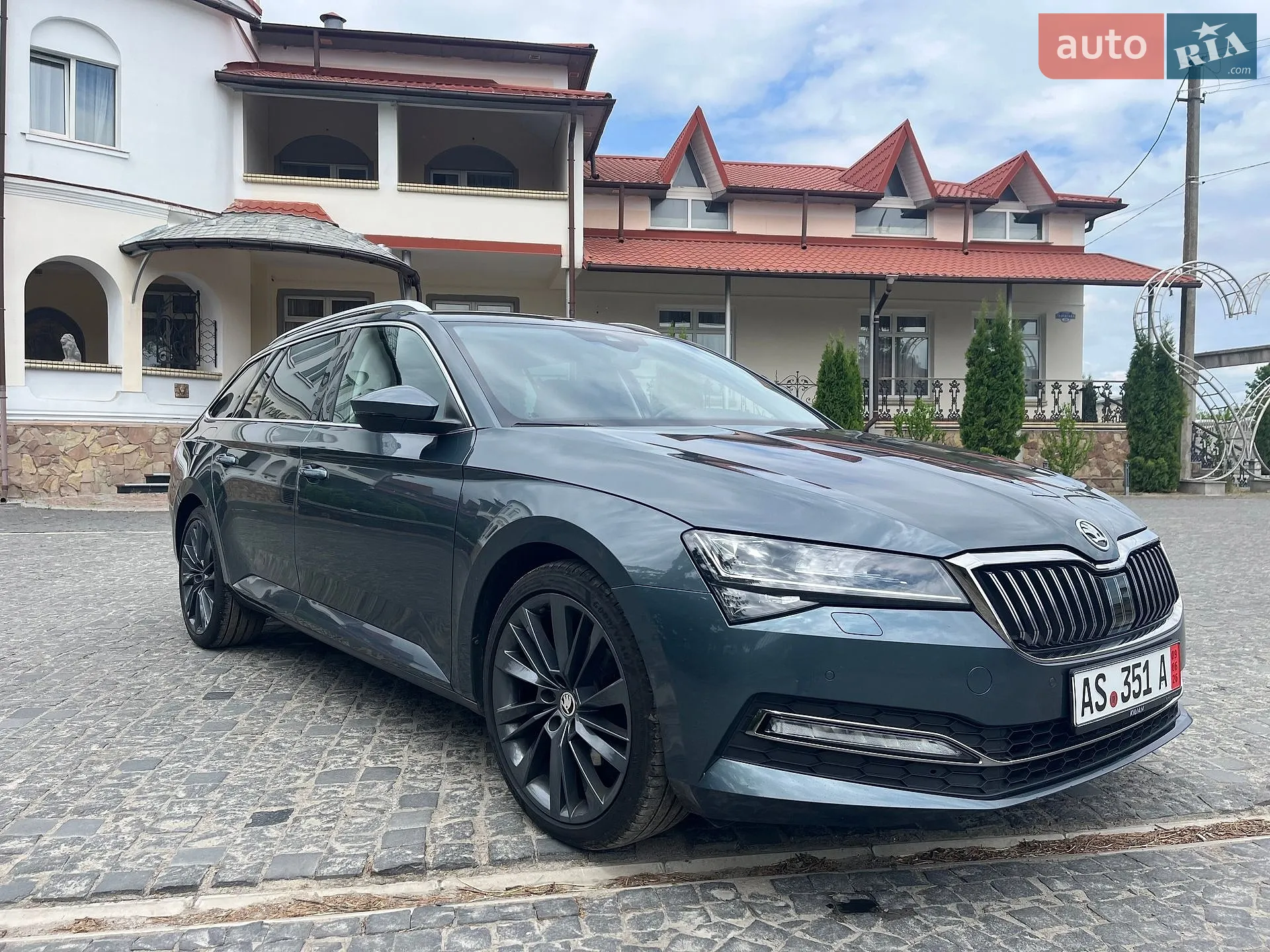 2020 Skoda Superb - мініатюра 2