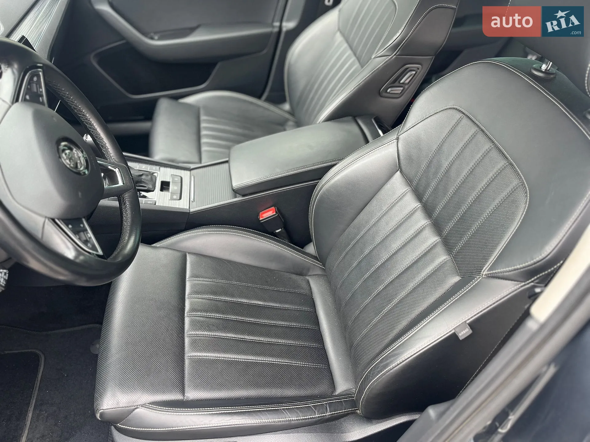 2020 Skoda Superb - мініатюра 40