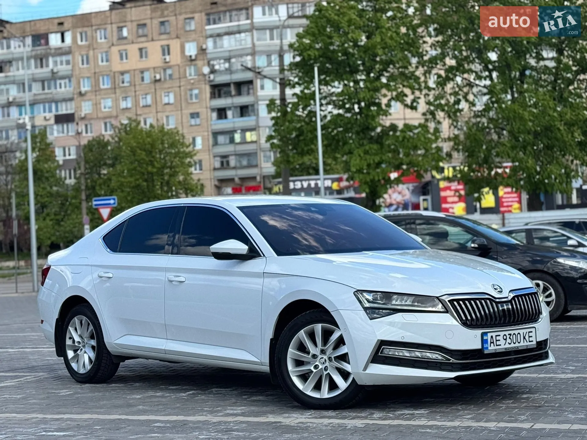 2019 Skoda Superb - мініатюра 8