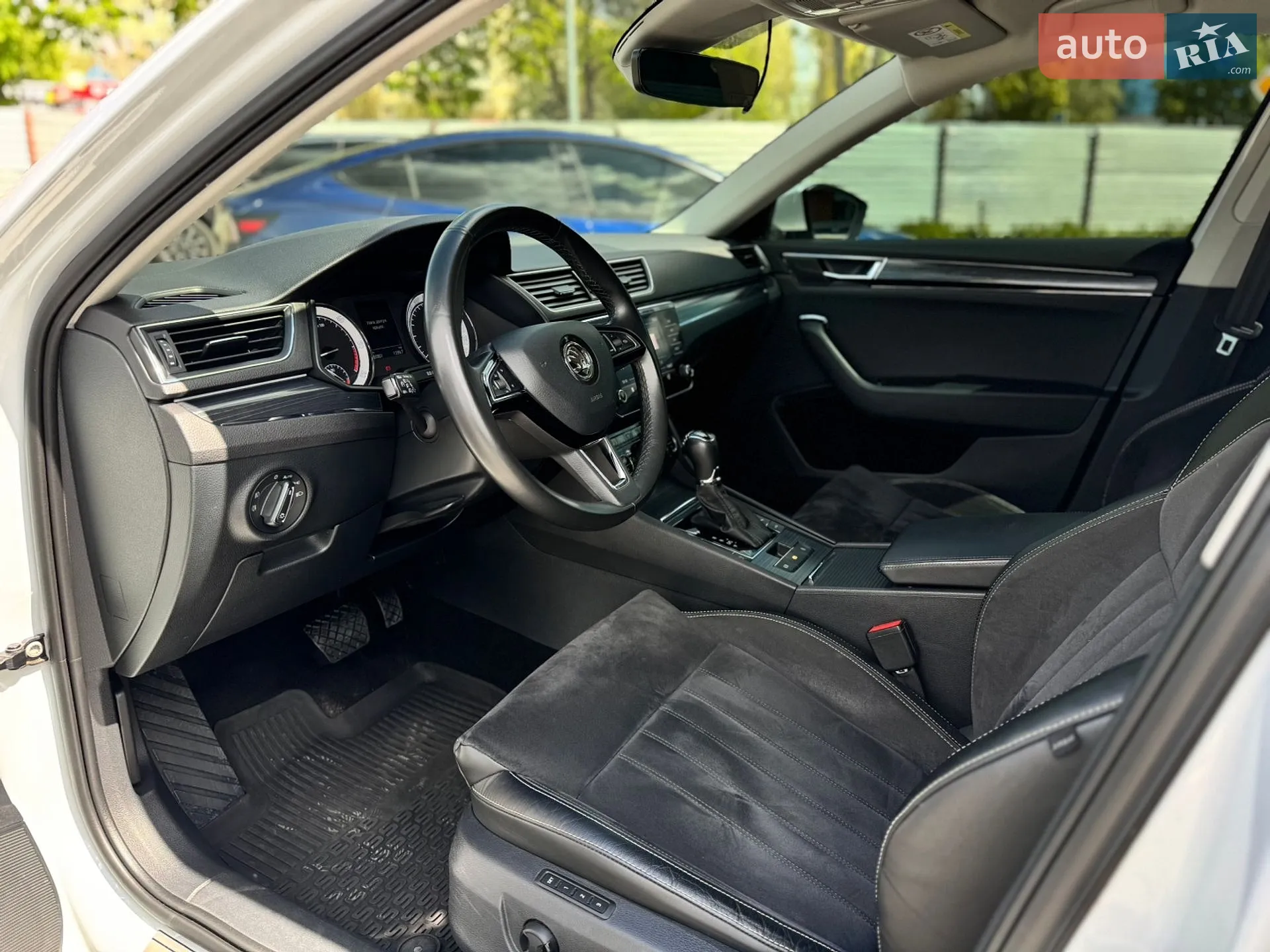 2019 Skoda Superb - мініатюра 23