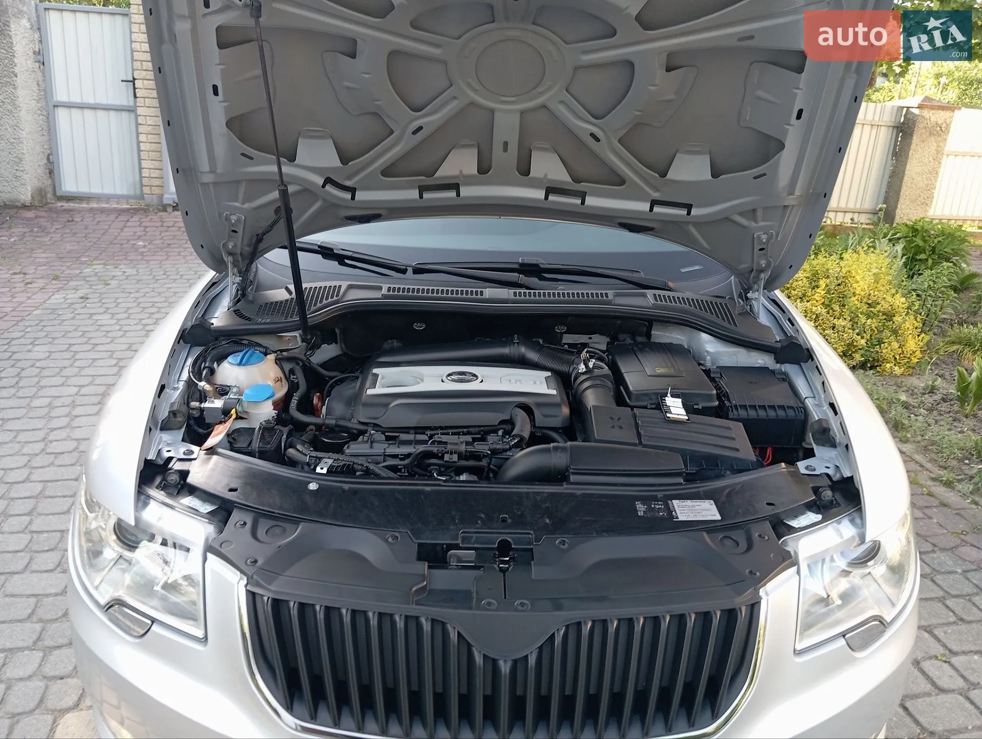 2011 Skoda Superb - мініатюра 146