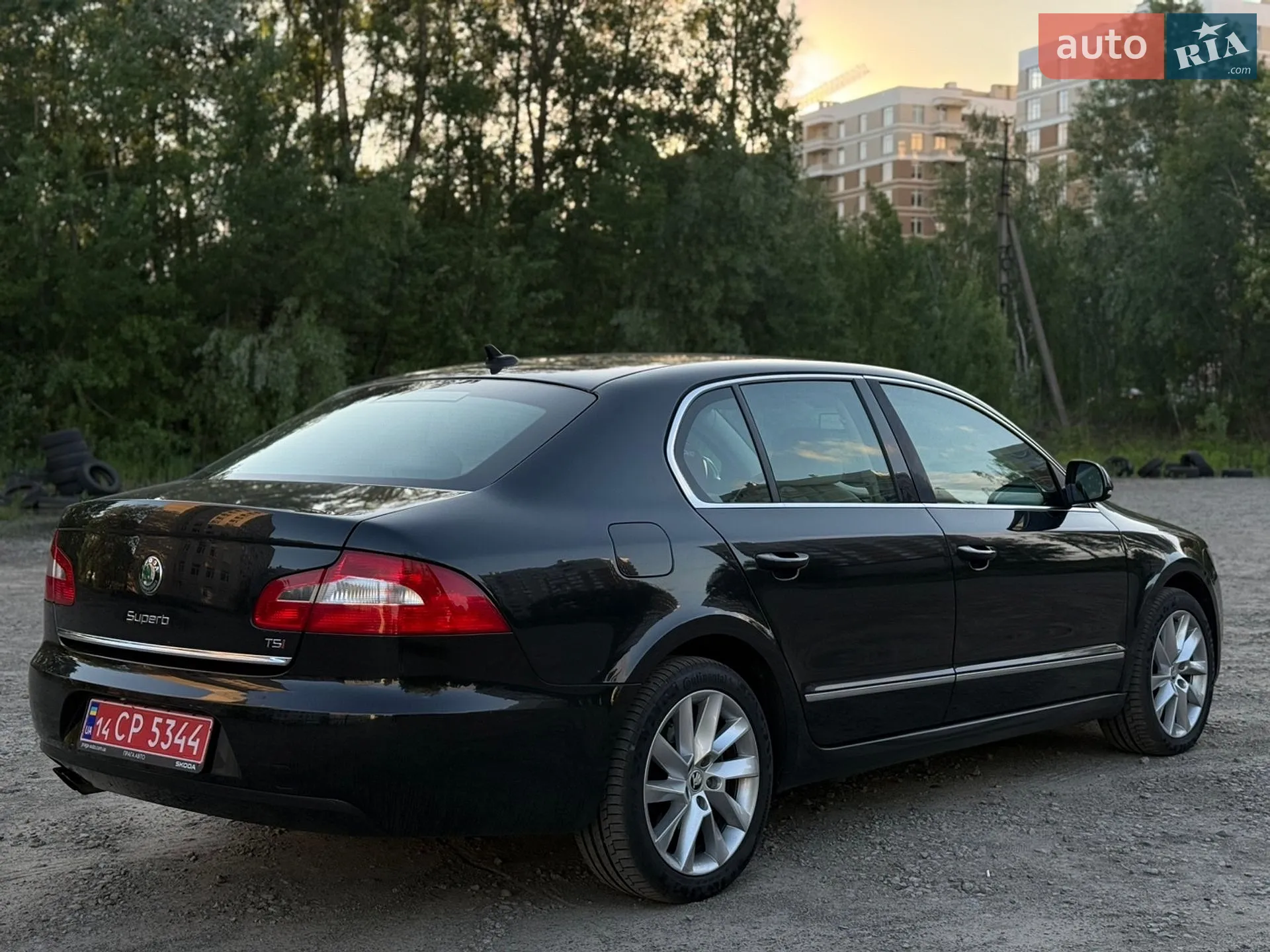 2012 Skoda Superb - мініатюра 4